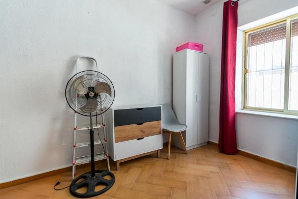 Casa independiente en calle José Martínez Ruiz Azorín, 70