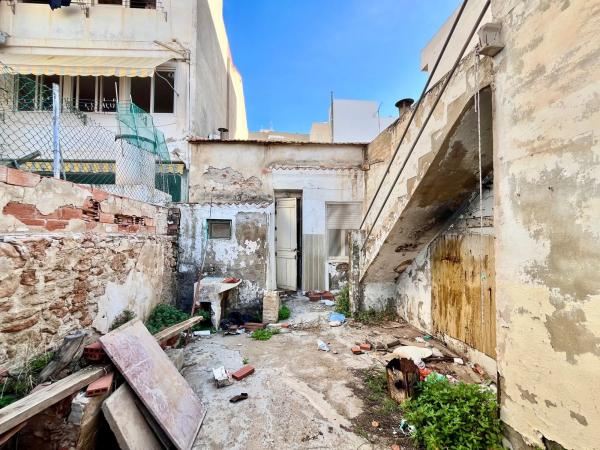 Chalet adosado en CL Huerto