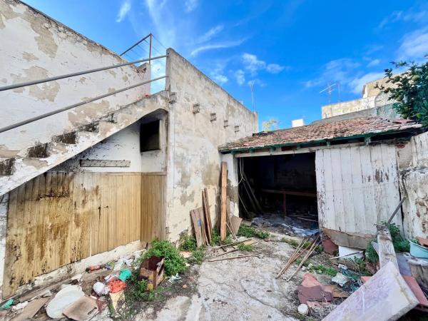 Chalet adosado en CL Huerto