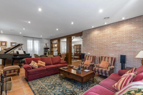 Chalet en Barrio El Molino