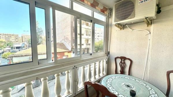 Piso en calle San Policarpo