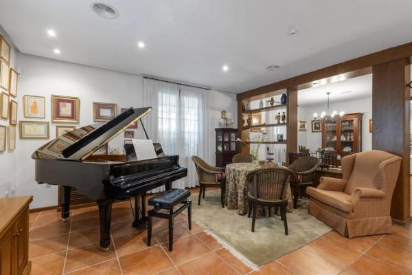 Chalet en Barrio El Molino