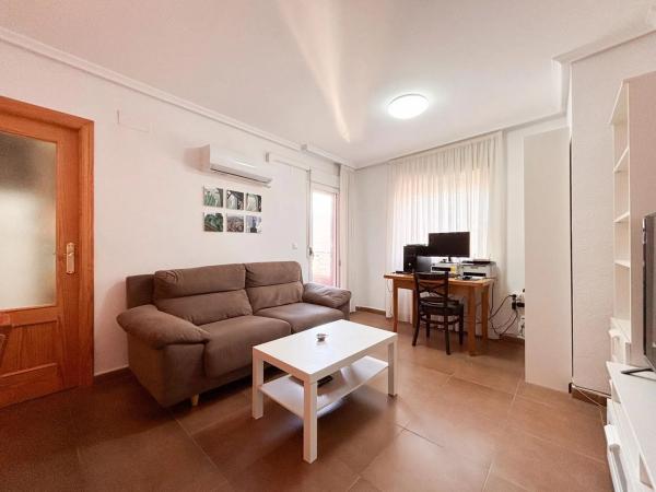 Piso en rambla Juan Mateo García