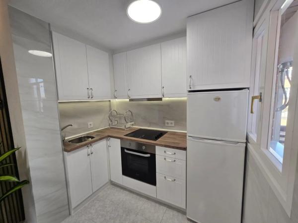 Piso en calle Joaquín Chapaprieta, 141