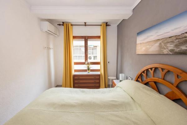 Piso en calle Almoradí