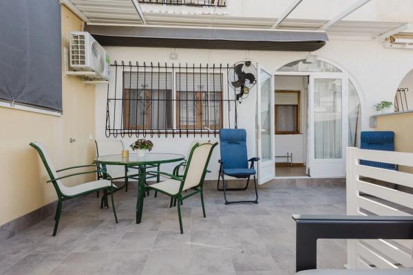 Chalet adosado en calle Maestro Quino, 45