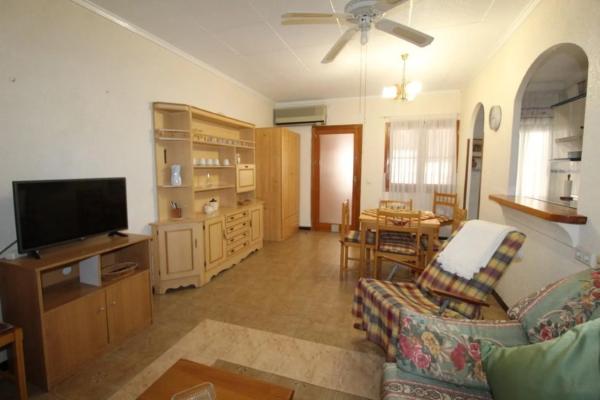 Chalet adosado en calle Dolores