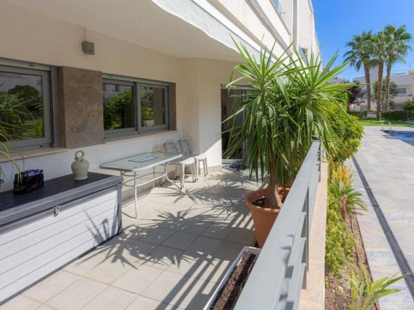 Piso en calle Maestro Quino, 228 -230