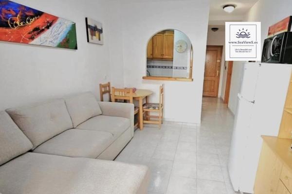 Estudio en calle Rafal, 20