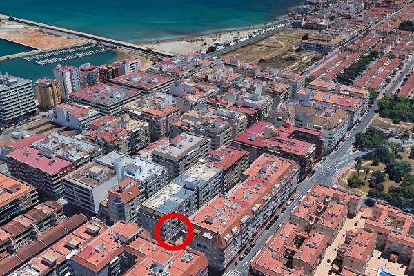 Estudio en calle Rafal, 20