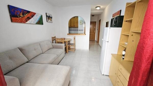 Estudio en calle Rafal