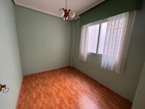 Piso en calle Vega Baja del Segura