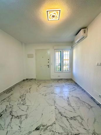 Piso en avenida Don Juan de Austria, 15