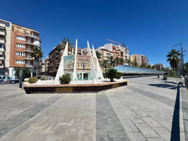 Piso en avenida Desiderio Rodríguez, 14