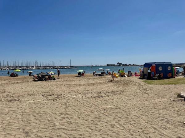 Piso en avenida Desiderio Rodríguez, 14