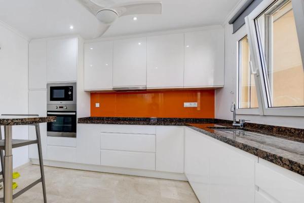 Casa independiente en calle Narváez s/n