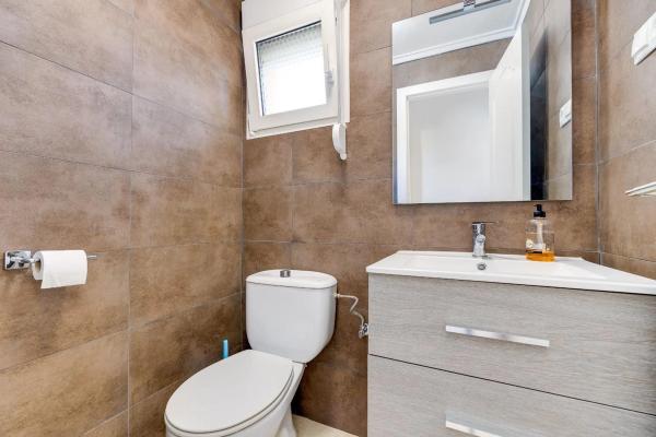 Casa independiente en calle Narváez s/n