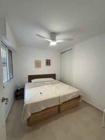 Piso en calle Montesinos, 39