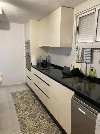 Chalet pareado en urbanizacion cabo cervera, 52