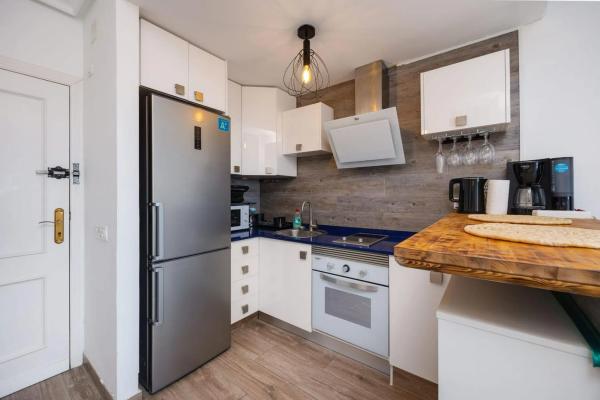 Piso en calle Abedul, 2280