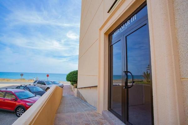 Piso en calle del Cabo, 6