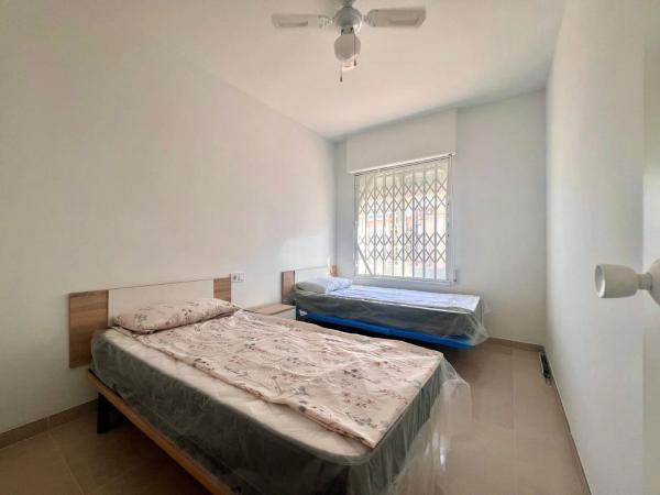 Chalet adosado en avenida de los Europeos