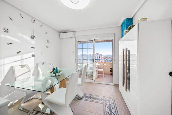 Piso en calle las Mimosas