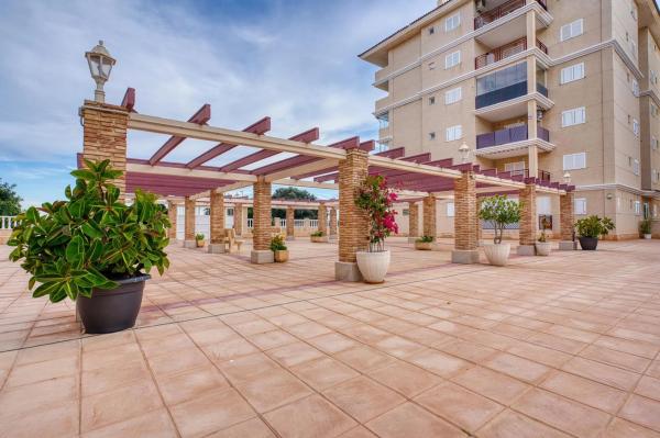 Piso en avenida Bélgica