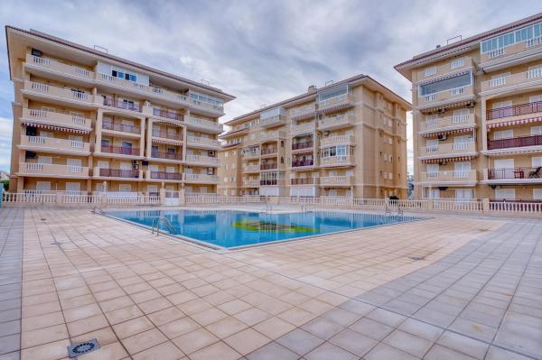 Piso en avenida Bélgica