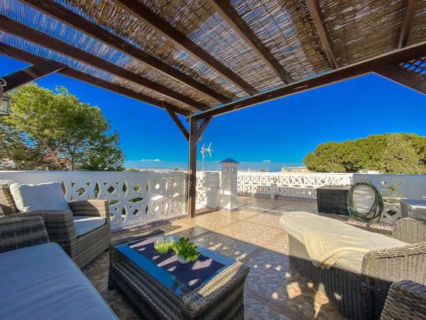 Chalet adosado en calle Oviedo