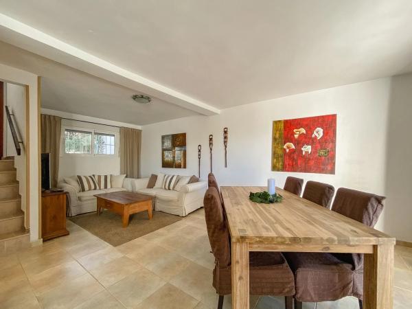 Chalet adosado en calle Oviedo