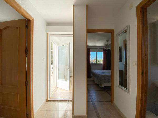 Chalet adosado en calle Oviedo