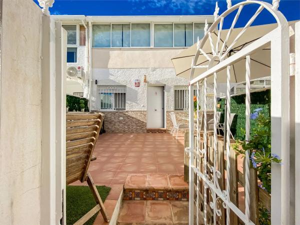 Chalet adosado en calle Segovia