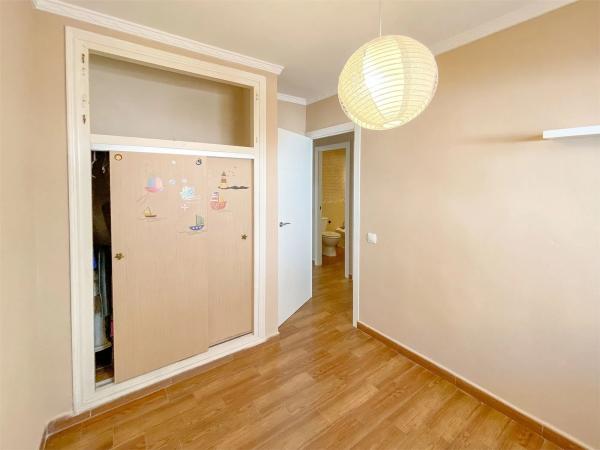 Chalet adosado en calle Segovia