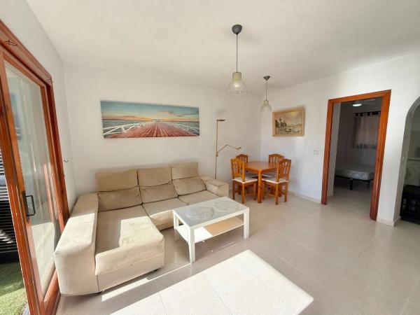 Piso en Barrio Cabo Cervera