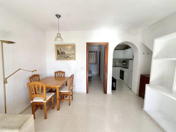 Piso en Barrio Cabo Cervera