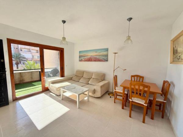 Piso en Barrio Cabo Cervera