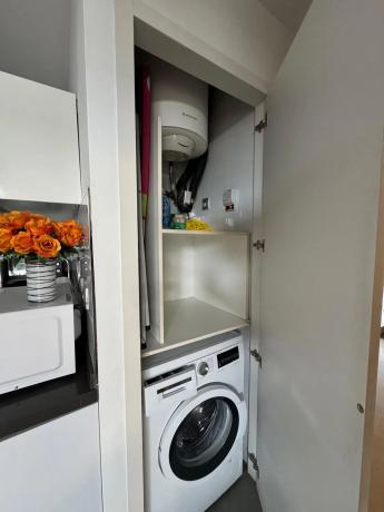 Piso en calle del Delfín, 1