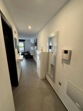 Piso en calle del Delfín, 1