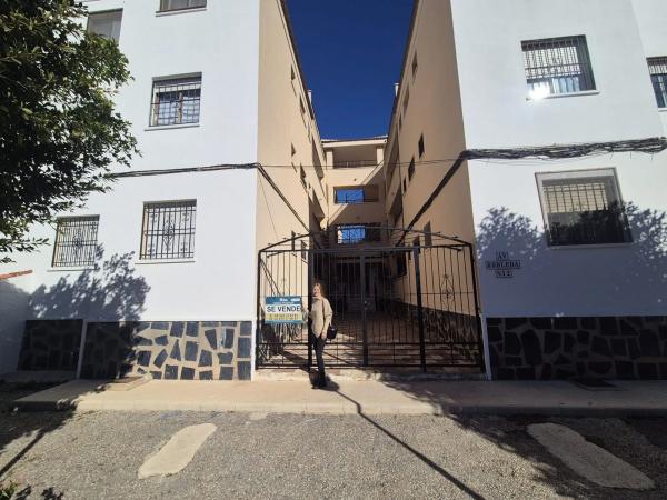 Piso en avenida Robleda