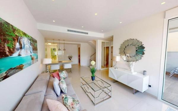 Casa independiente en calle Villa Madrid