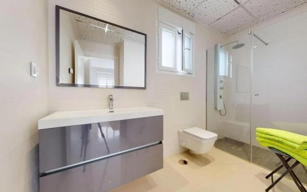 Casa independiente en calle Villa Madrid