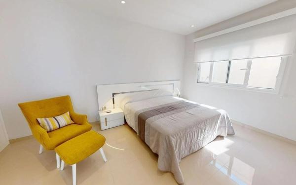 Casa independiente en calle Villa Madrid