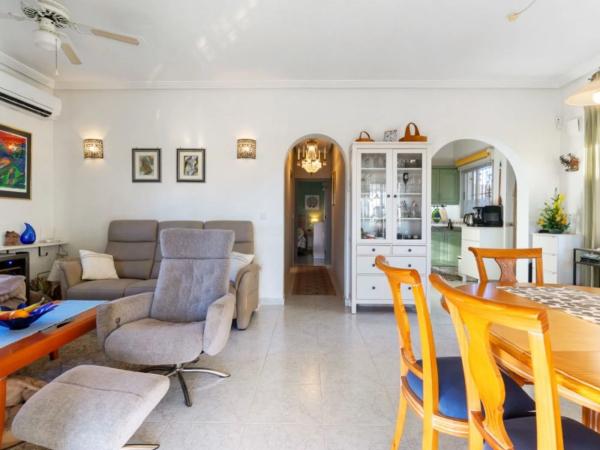 Casa independiente en calle Debussy, 23 -1