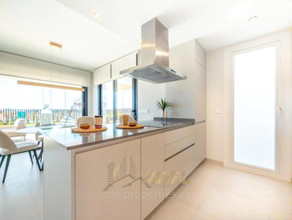 Casa independiente en calle José Carreras