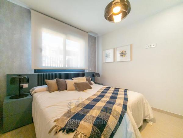 Casa independiente en calle José Carreras