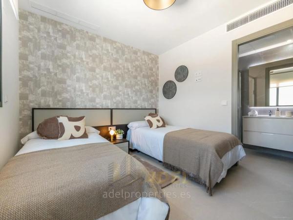 Casa independiente en calle José Carreras