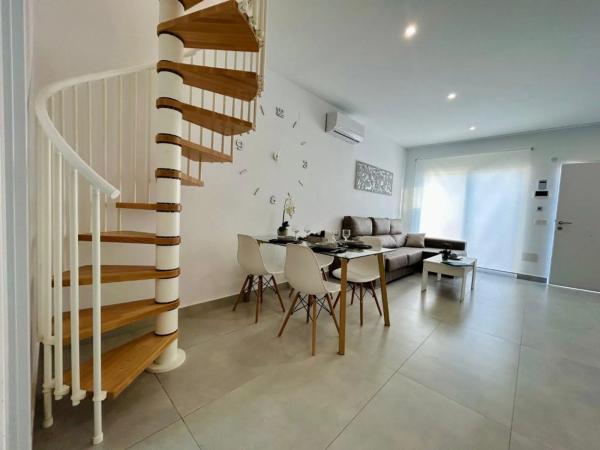 Chalet adosado en avenida Yeste, 10 -a