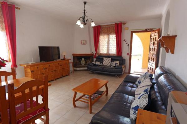 Casa independiente en calle Granados