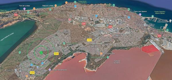 Chalet adosado en avenida Adradas